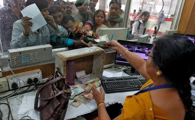 Government Permits 12 PSU Banks To Raise Rs. 3,000 Crore From Market